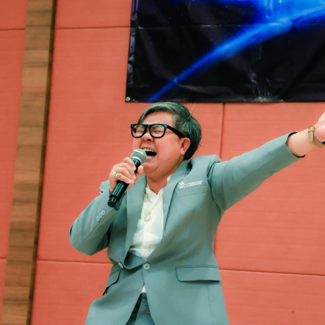 ภาพสไลด์ 1